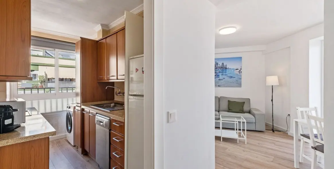 Продажа апартаментов на среднем этаже в Málaga Centro 17