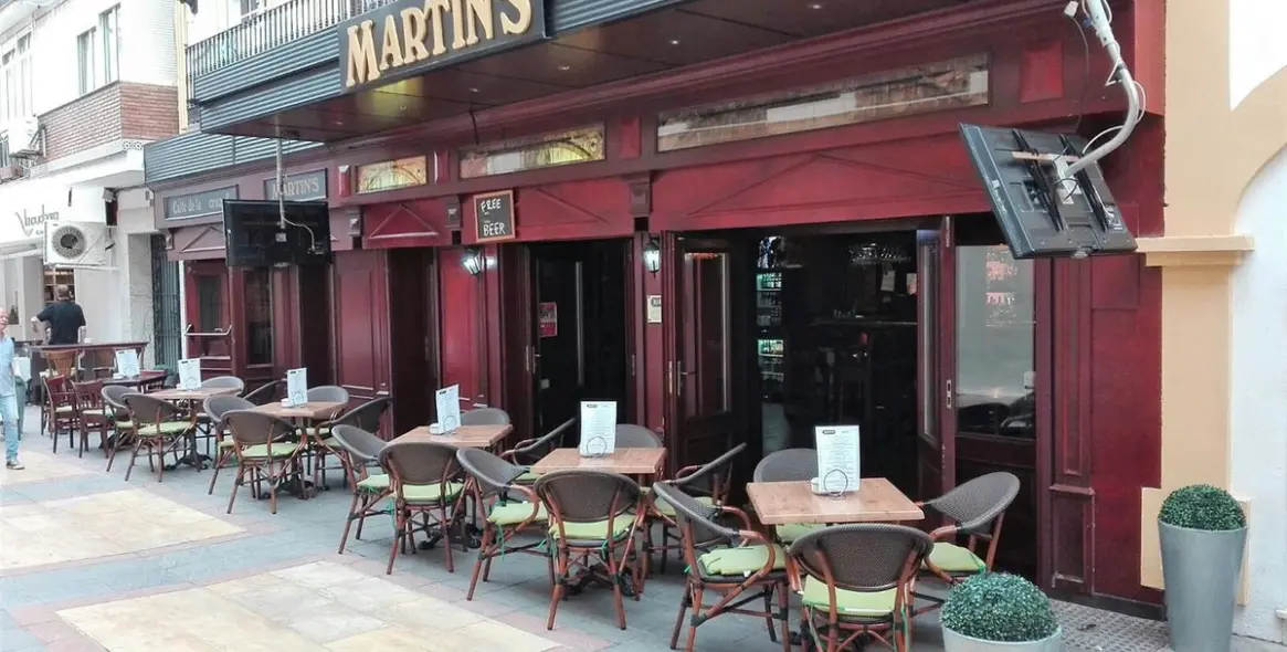 Sale of bar in Fuengirola 1