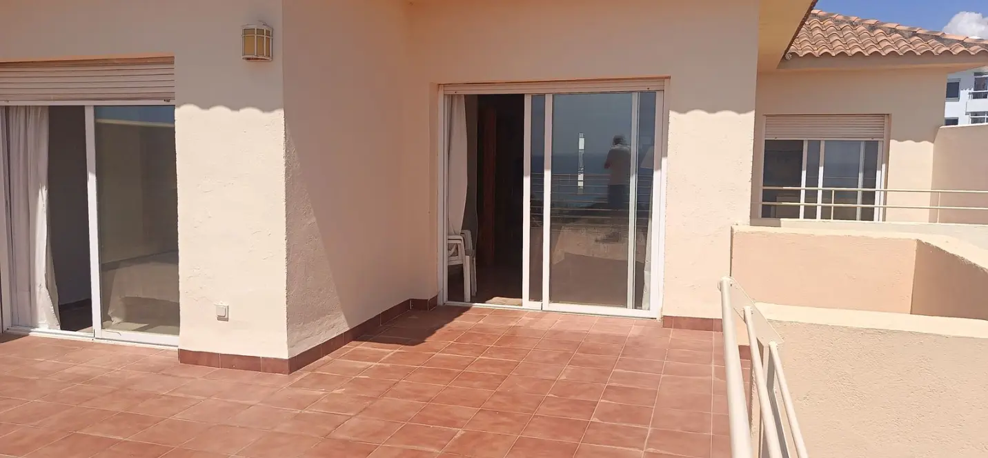 Sale of penthouse in Riviera del Sol 3