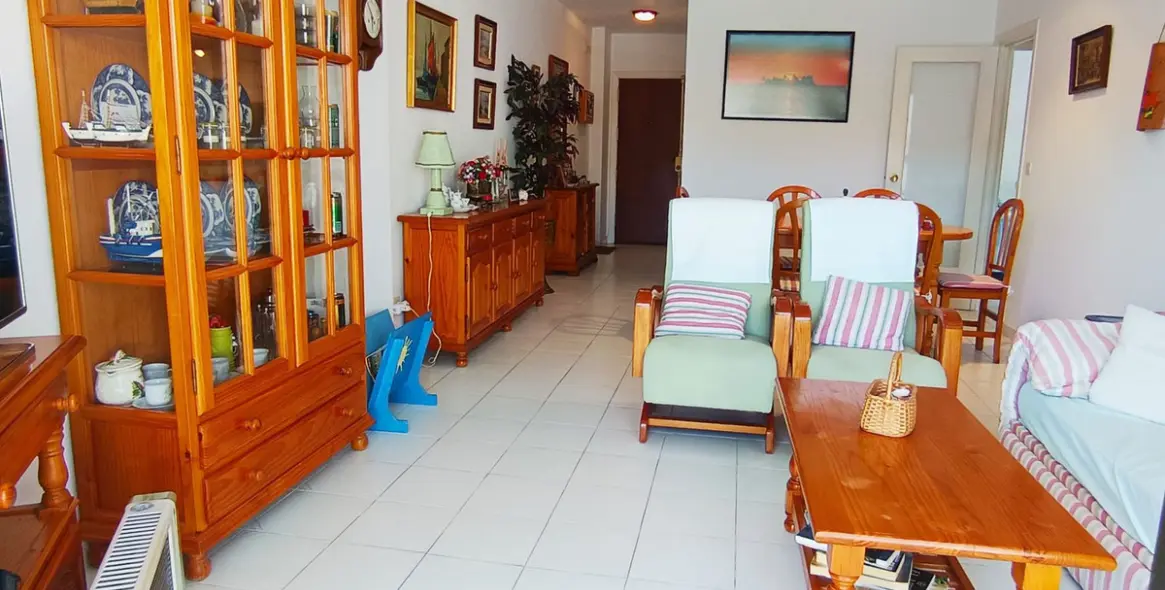 Venta de apartamento en planta media en Fuengirola 8