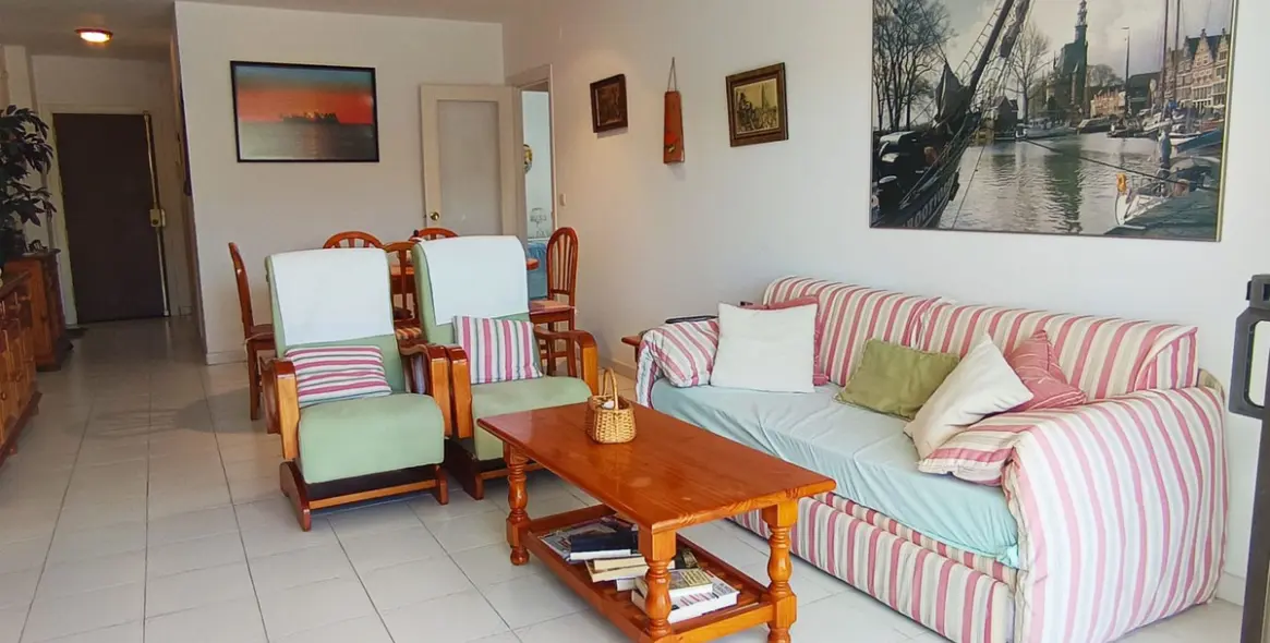 Venta de apartamento en planta media en Fuengirola 9