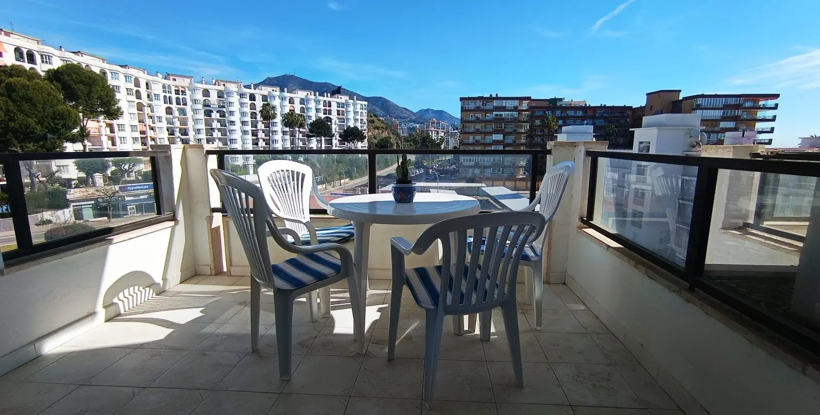 Продажа апартаментов на среднем этаже в Fuengirola 6