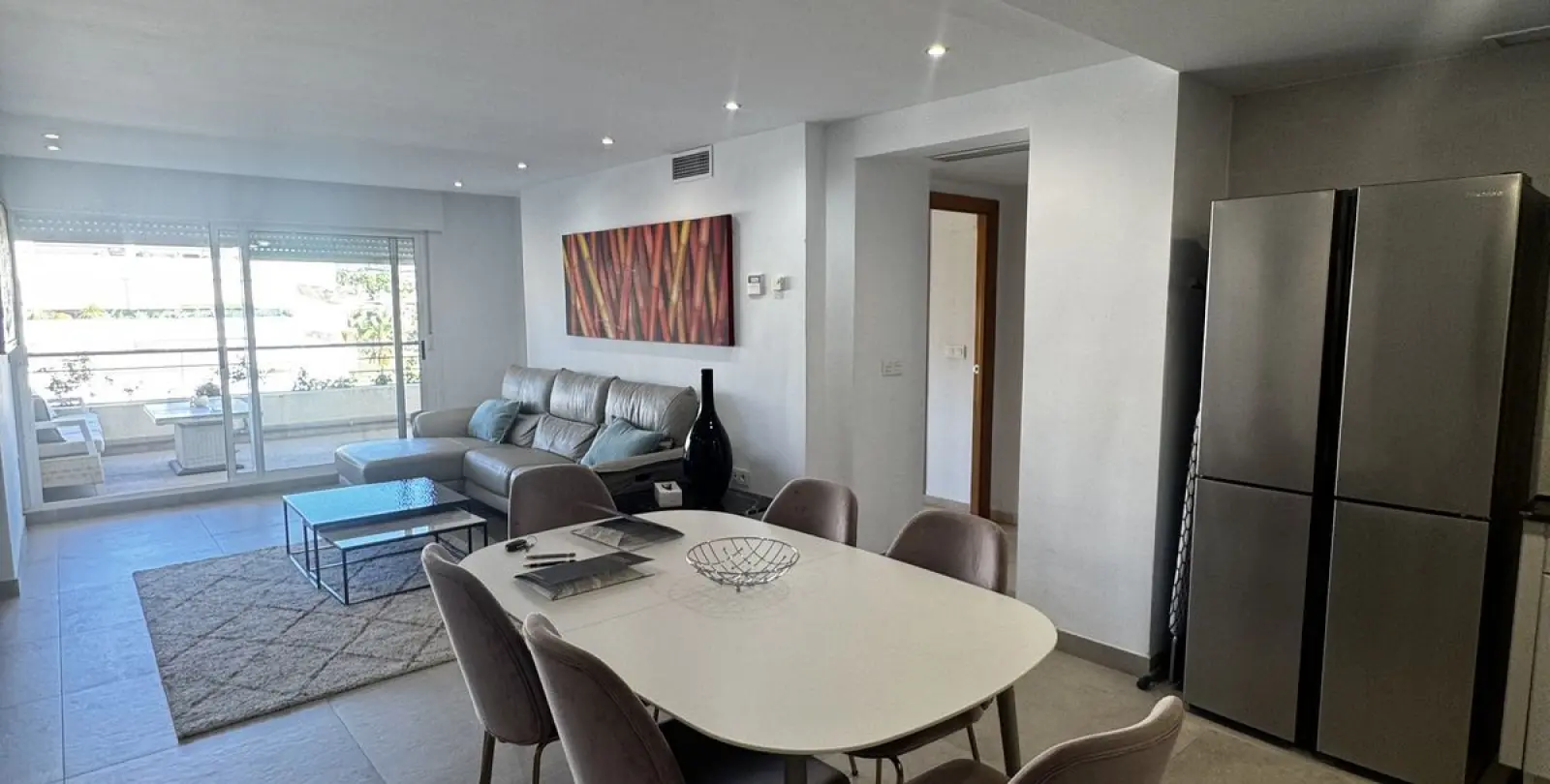 Продажа апартаментов на среднем этаже в Guadalmina Alta 14