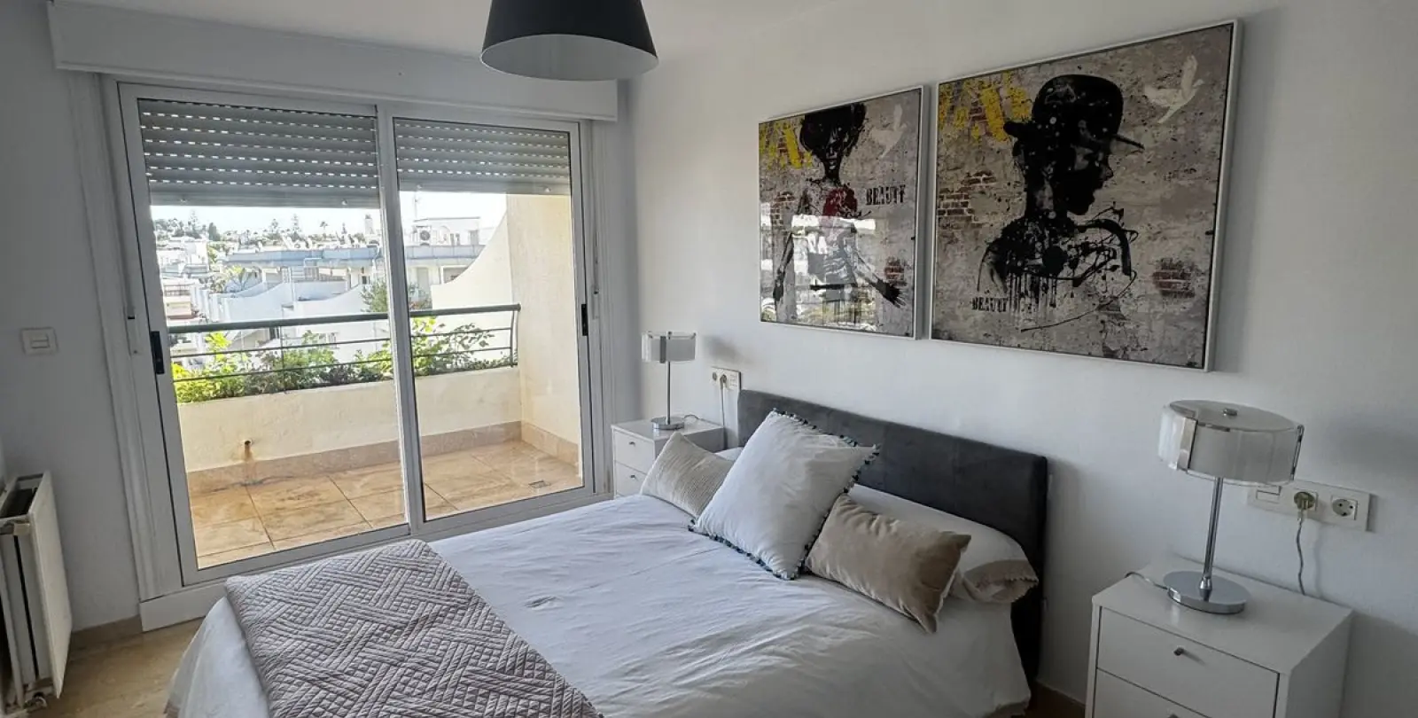 Продажа апартаментов на среднем этаже в Guadalmina Alta 18