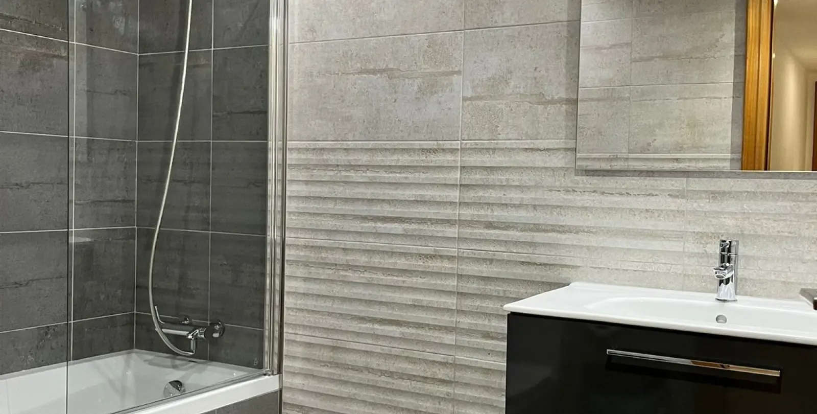 Продажа апартаментов на среднем этаже в Guadalmina Alta 30