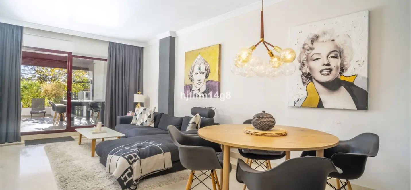 Sale of ground floor apartment in San Pedro de Alcántara 0