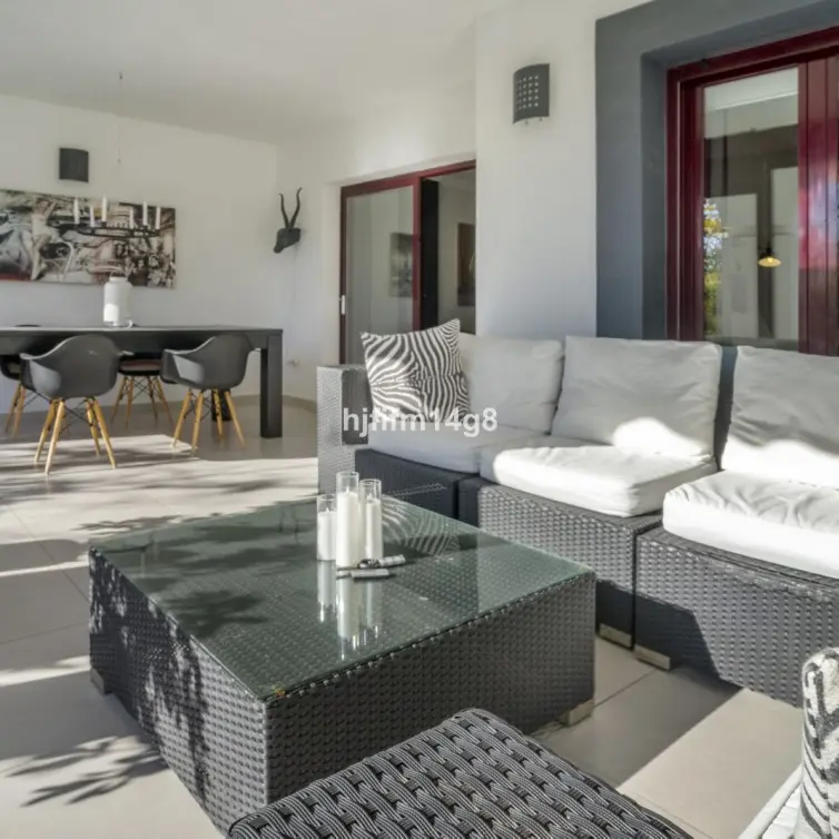 Sale of ground floor apartment in San Pedro de Alcántara
