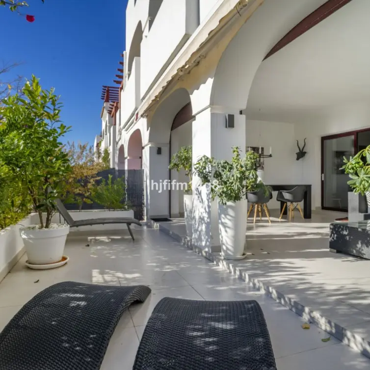 Sale of ground floor apartment in San Pedro de Alcántara