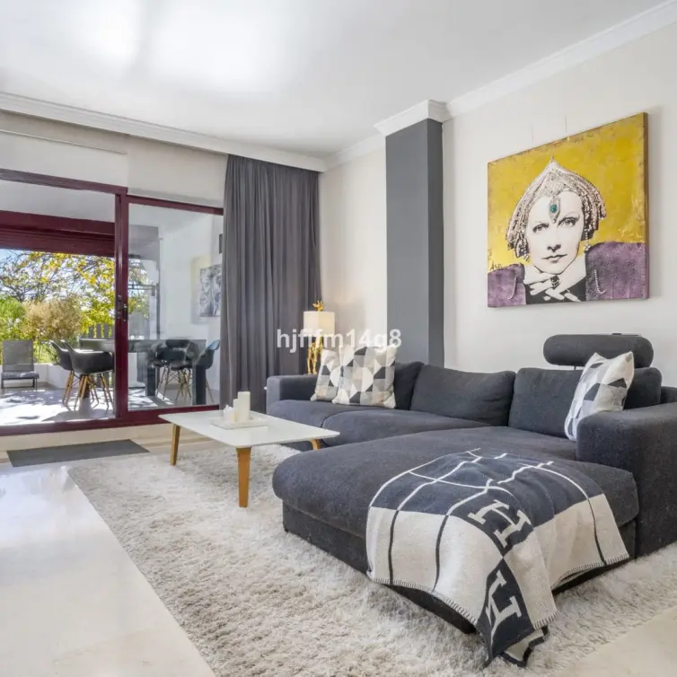 Sale of ground floor apartment in San Pedro de Alcántara