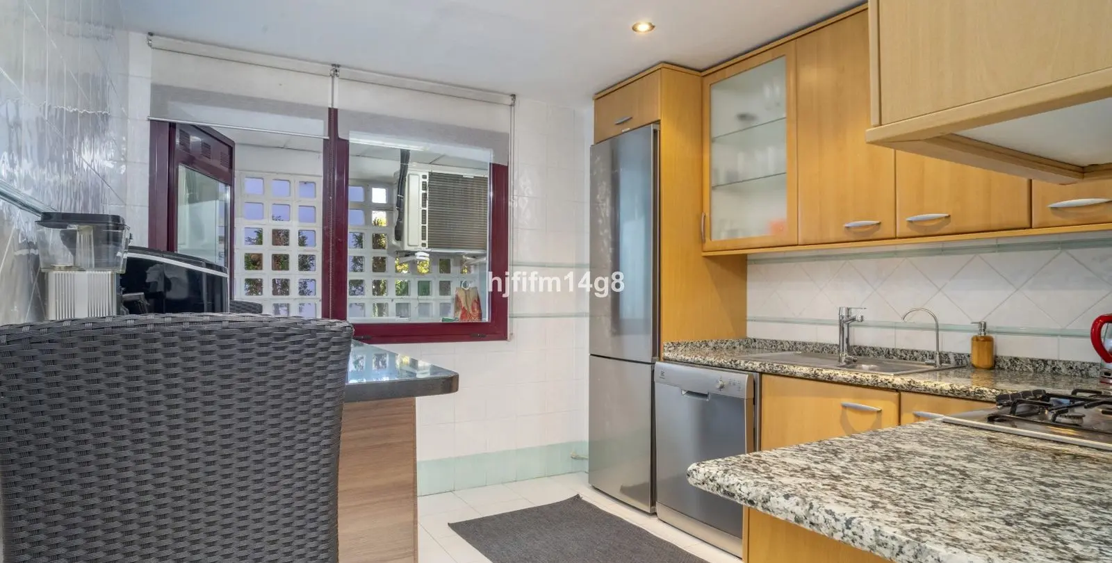 Venta de apartamento en planta baja en San Pedro de Alcántara 9