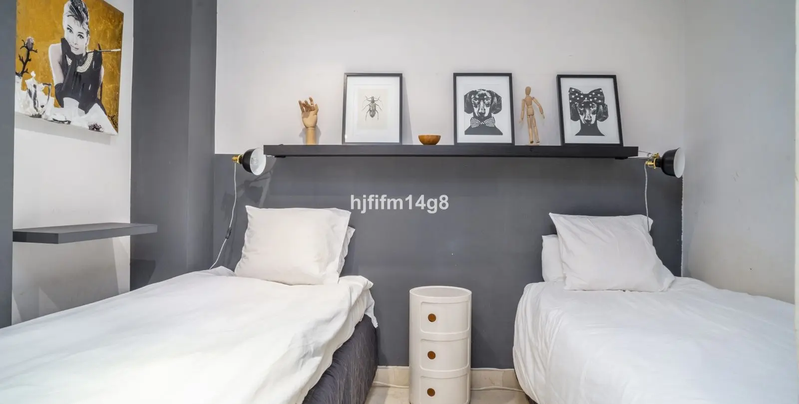Venta de apartamento en planta baja en San Pedro de Alcántara 16