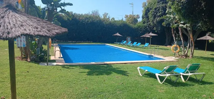 Продажа двухуровневого пентхауса в Guadalmina Alta 1