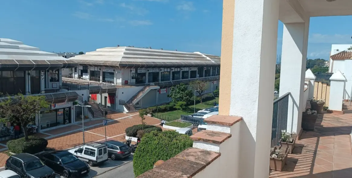 Продажа двухуровневого пентхауса в Guadalmina Alta 24