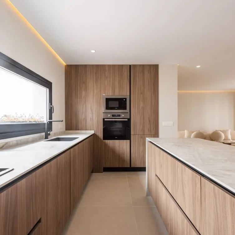 Sale of penthouse in Estepona