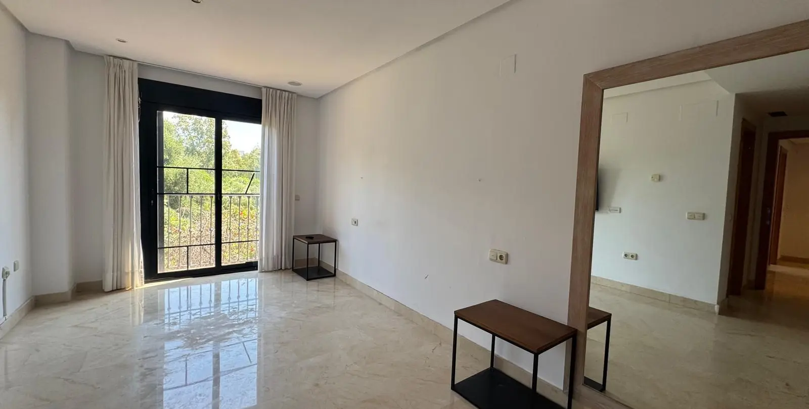 Продажа апартаментов на среднем этаже в Puerto Banús 13