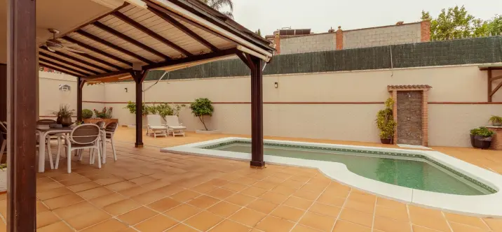 Venta de villa independiente en Málaga 1