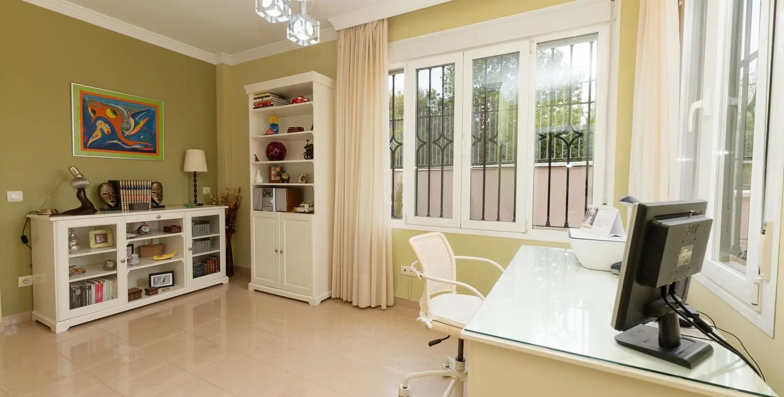Sale of detached villa in Alhaurín de la Torre 34