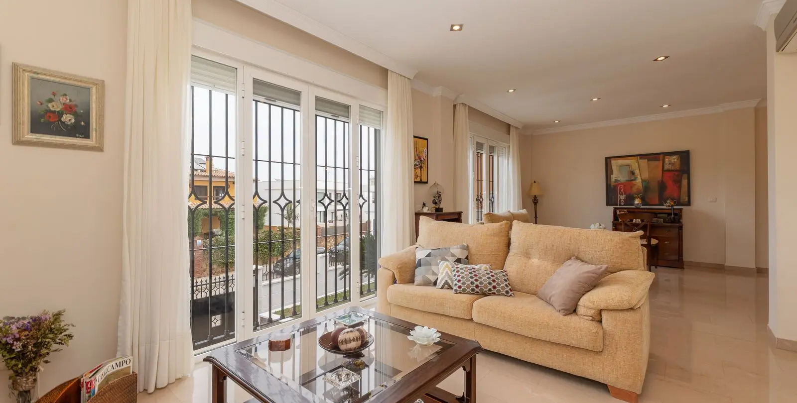 Sale of detached villa in Alhaurín de la Torre 37