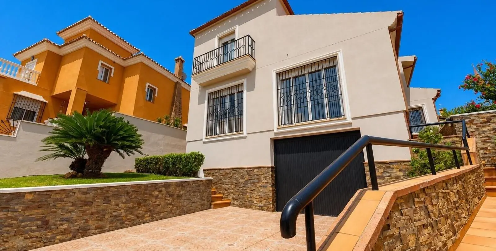 Sale of detached villa in Alhaurín de la Torre 66