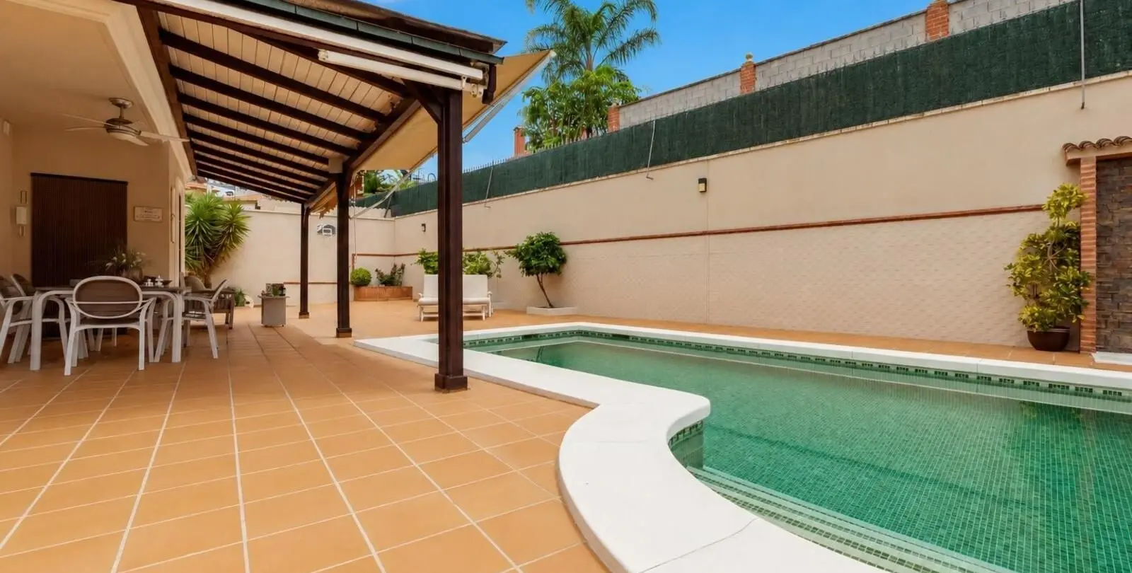 Sale of detached villa in Alhaurín de la Torre 82