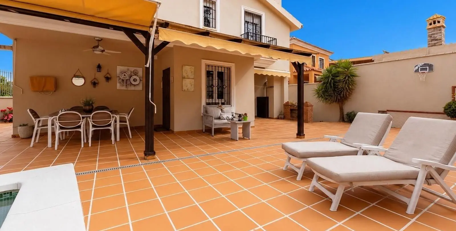 Sale of detached villa in Alhaurín de la Torre 84