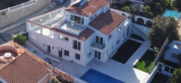 Sale of detached villa in El Faro 0