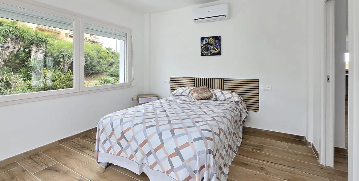 Sale of detached villa in El Faro 22