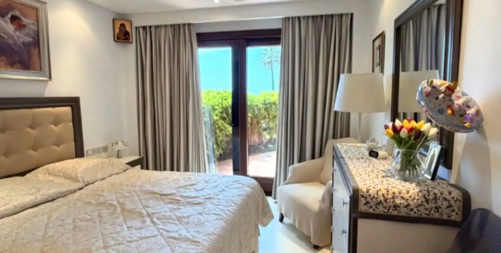 Venta de apartamento en planta baja en Estepona 4