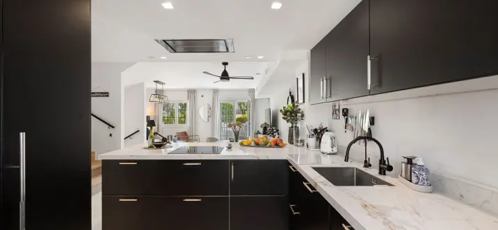 Sale of townhouse in Nueva Andalucía 4