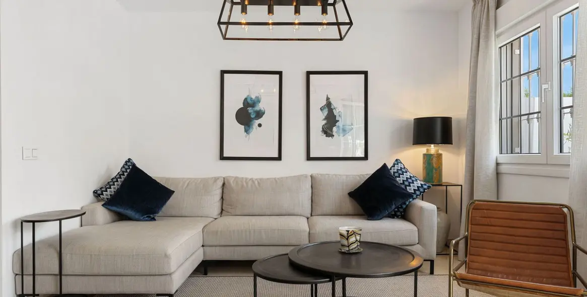 Sale of townhouse in Nueva Andalucía 12
