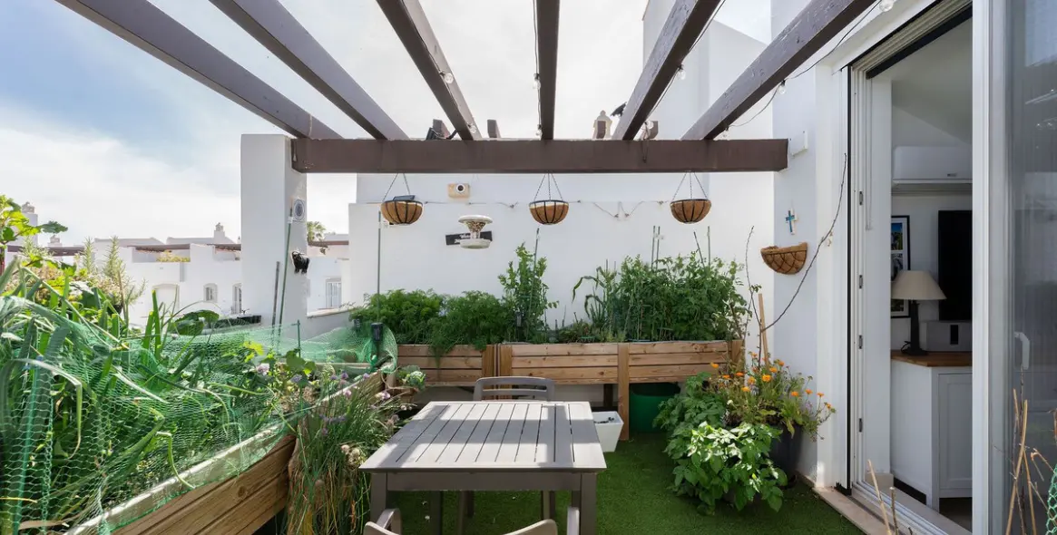 Sale of townhouse in Nueva Andalucía 33