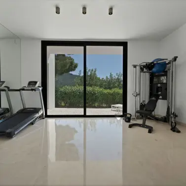 Sale of detached villa in Benahavís