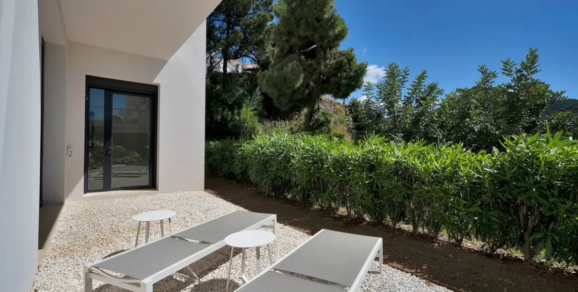 Sale of detached villa in Benahavís 18