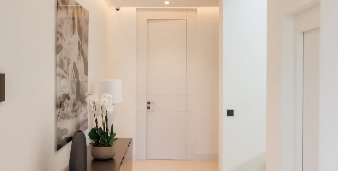 Sale of detached villa in The Golden Mile 24
