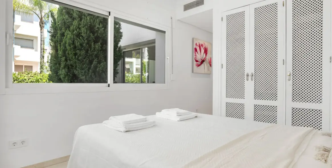 Short-term rent of ground floor apartment in Costalita 22