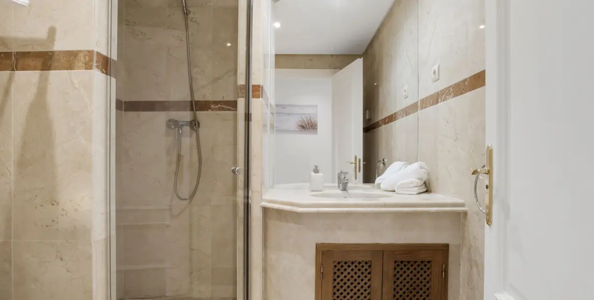 Short-term rent of ground floor apartment in Costalita 27