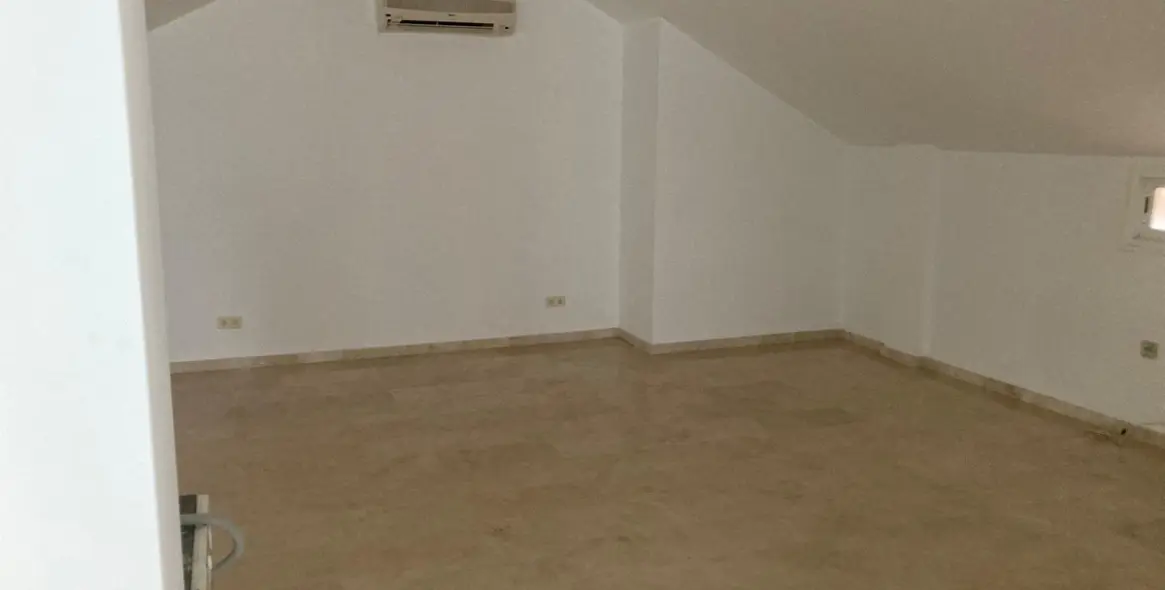 Venta de dúplex en Cancelada 33