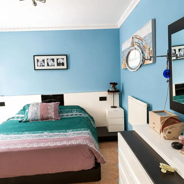 Venta de apartamento en planta media en San Pedro de Alcántara