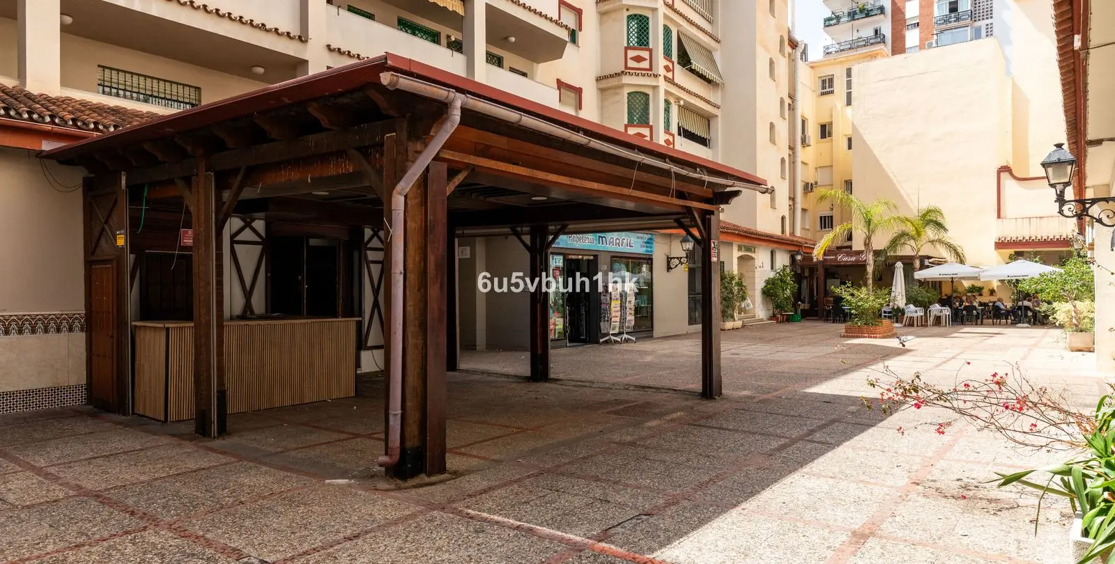 Sale of commercial premises in Fuengirola 3