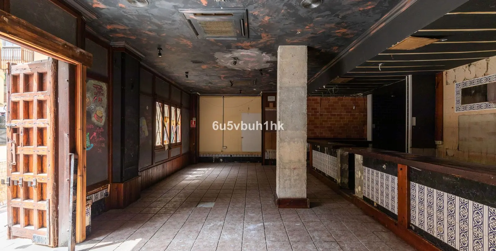 Sale of commercial premises in Fuengirola 5
