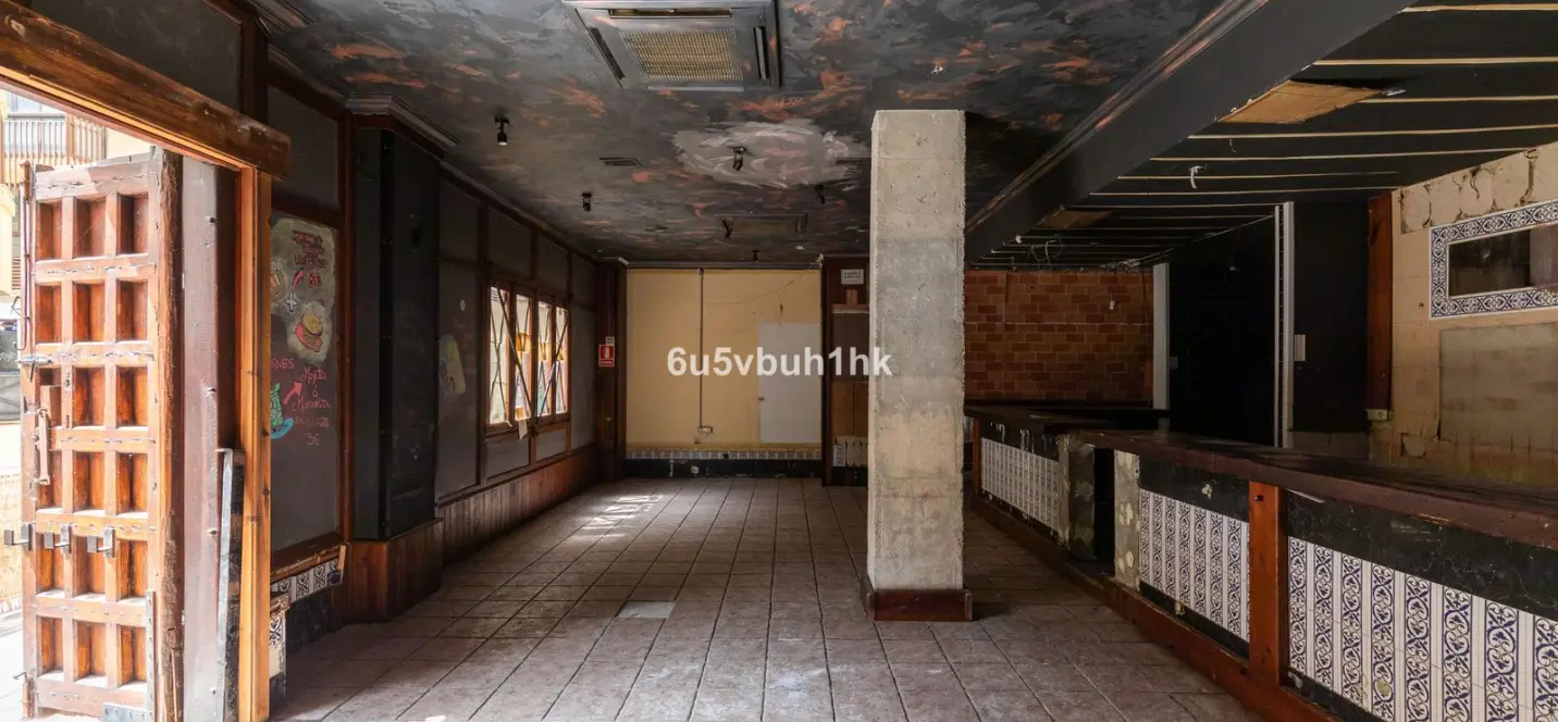 Sale of commercial premises in Fuengirola 4