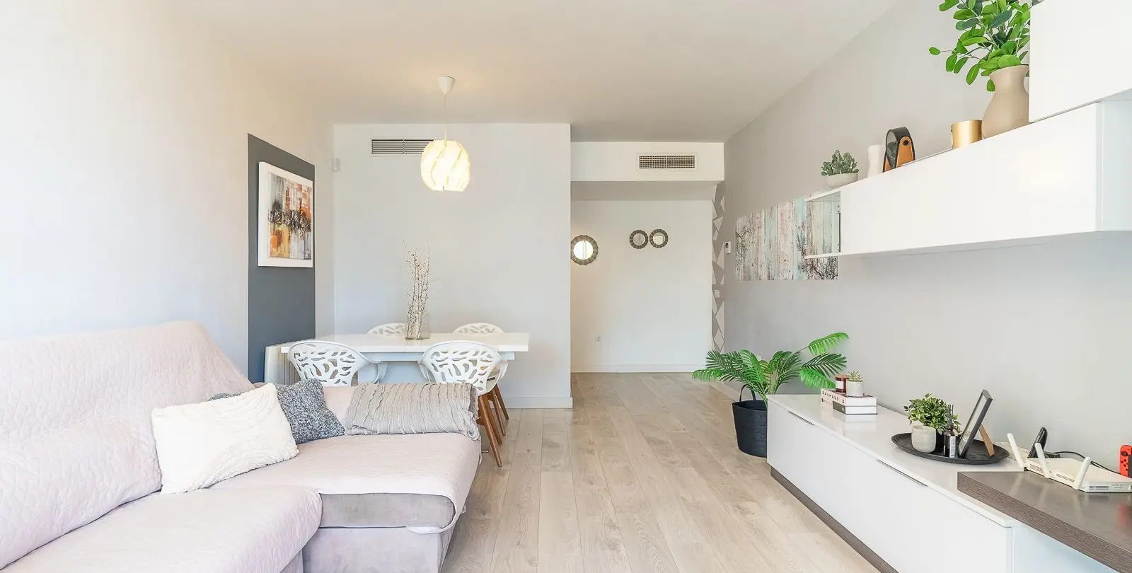 Продажа апартаментов на среднем этаже в La Cala Hills 2