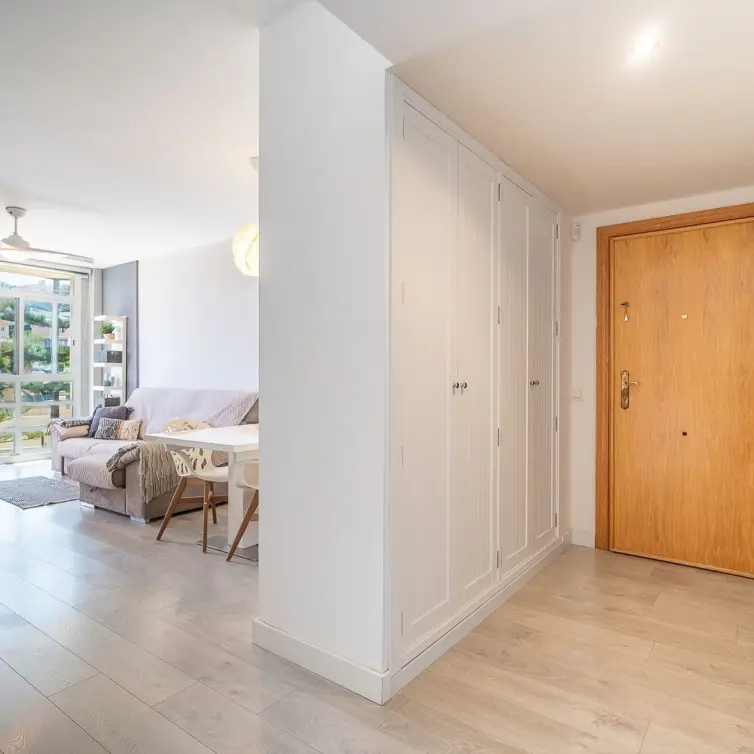 Sale of middle floor apartment in La Cala Hills