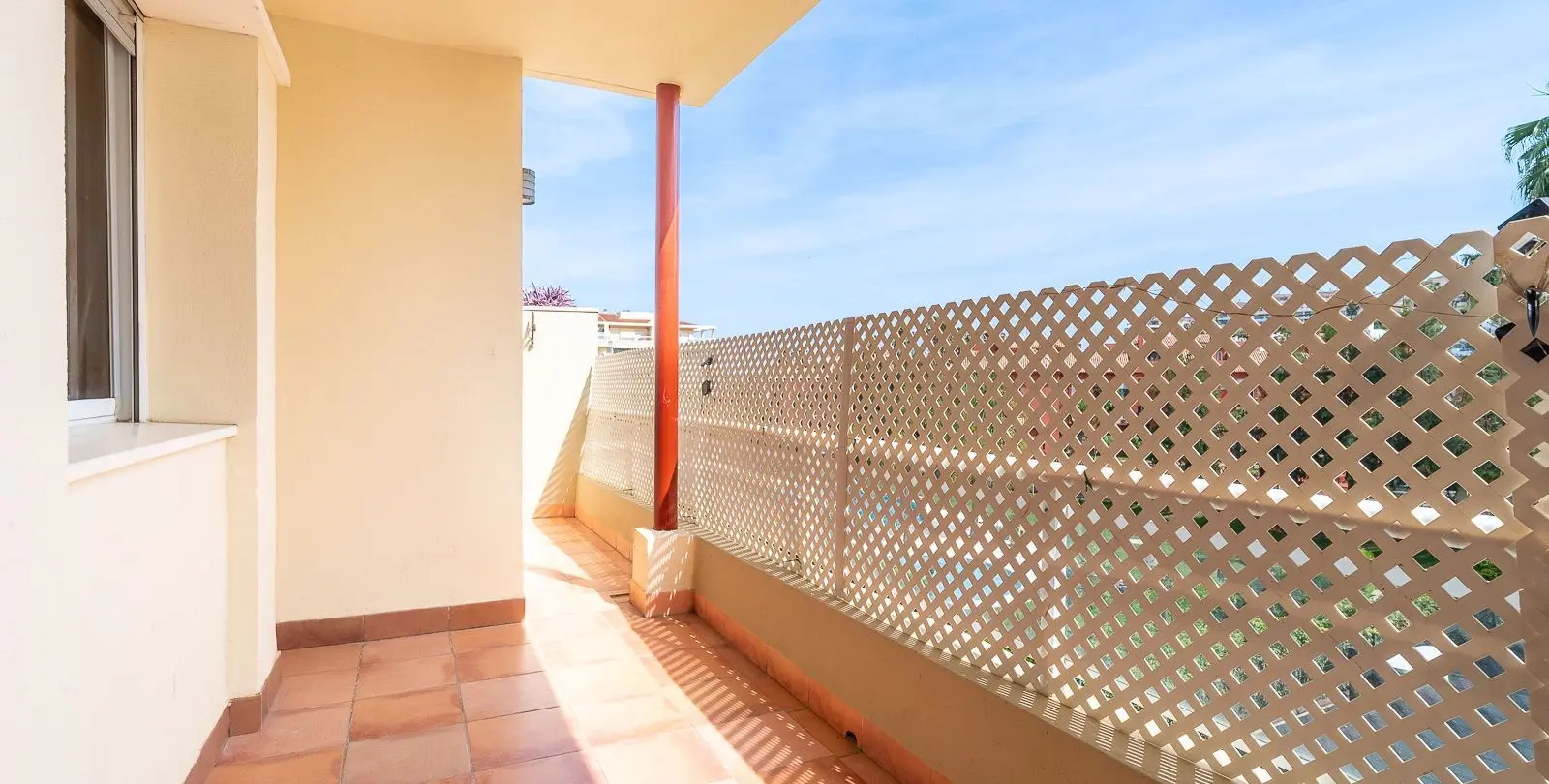 Продажа апартаментов на среднем этаже в La Cala Hills 19
