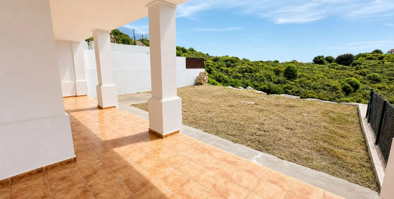 Продажа таунхауса в Casares Playa 15