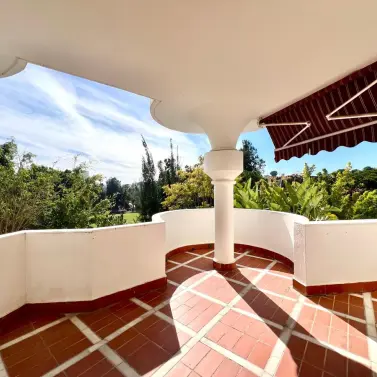 Sale of ground floor apartment in Marbella