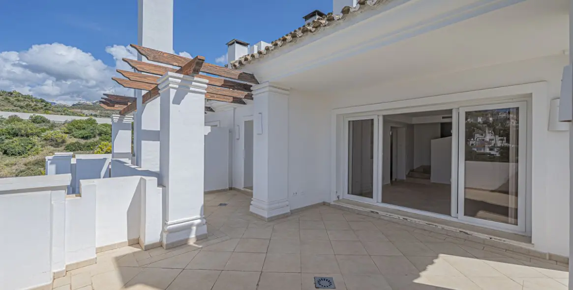 Venta de ático en Nueva Andalucía 4