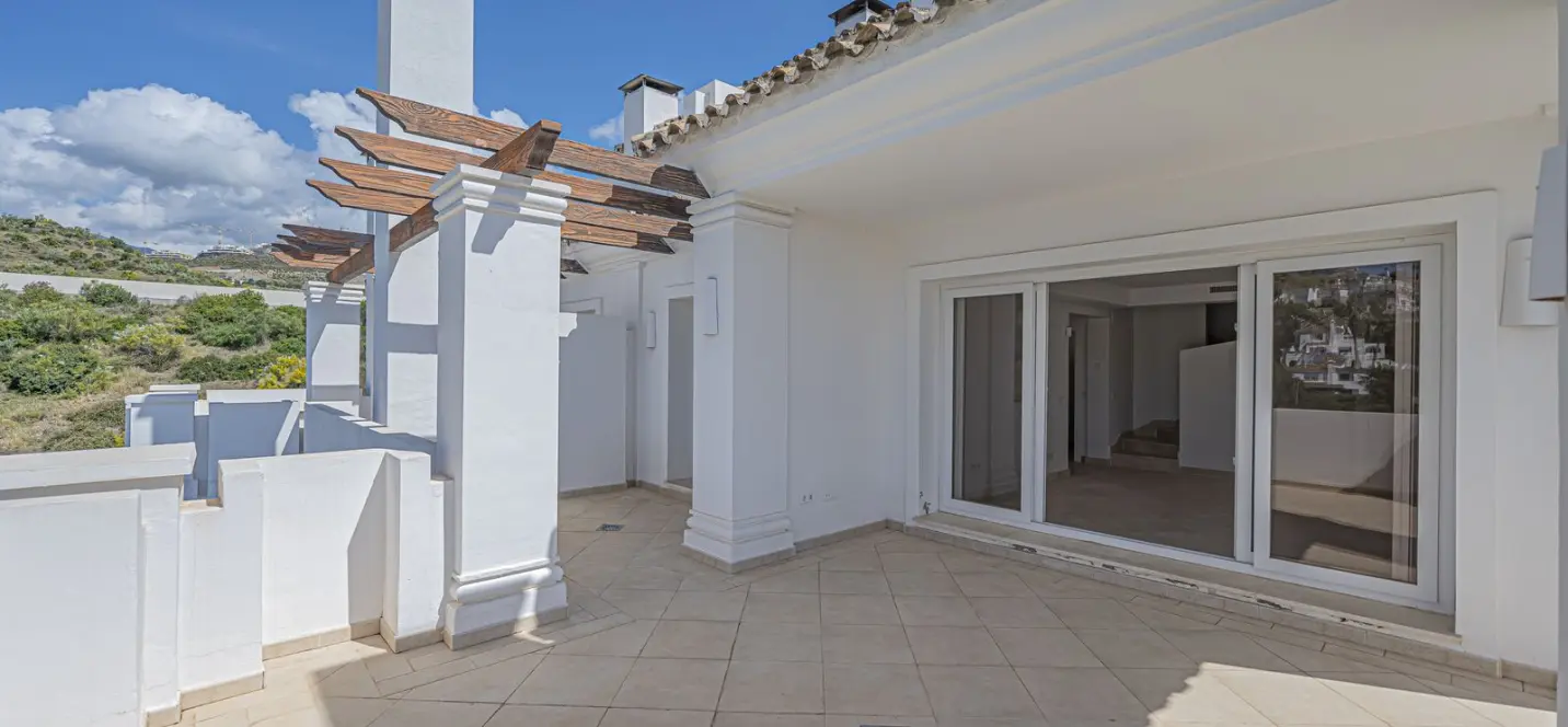 Продажа пентхауса в Nueva Andalucía 3
