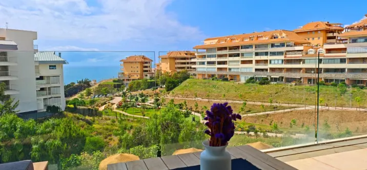 Venta de ático dúplex en Higueron 2