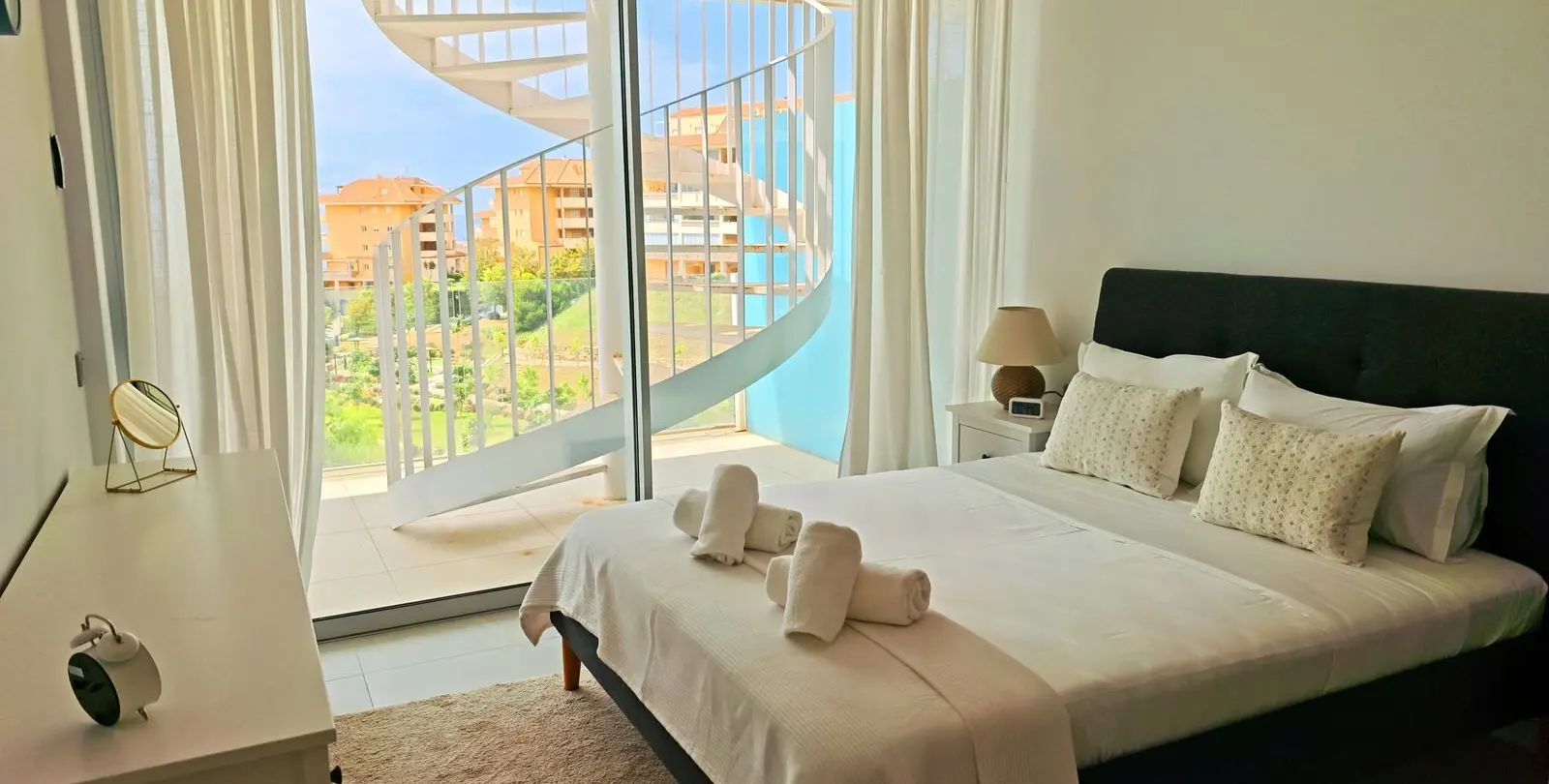 Venta de ático dúplex en Higueron 12